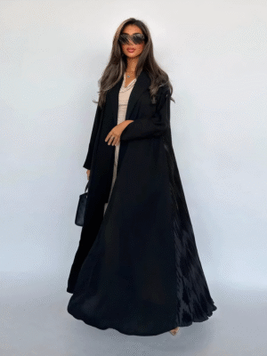 Elegant Pleated Split-Sleeve Abaya